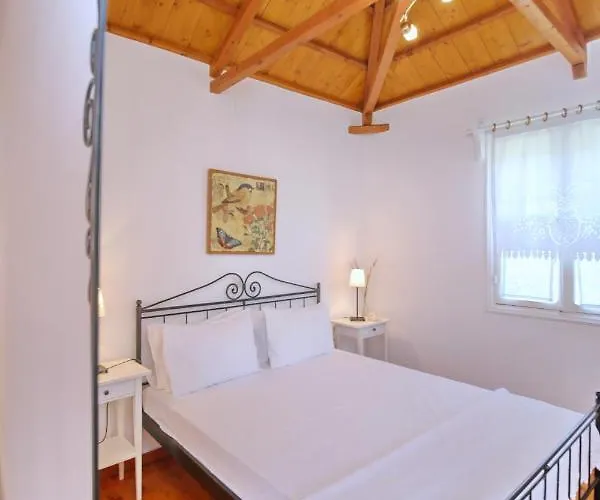 Katerina Panormos (Skopelos)