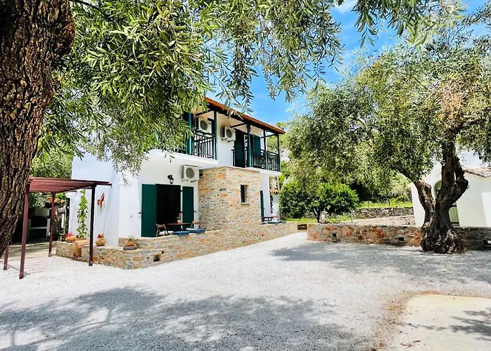 Katerina Panormos (Skopelos)